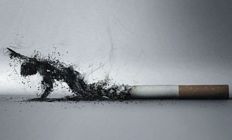 Fumatul în spaţiile publice ar fi interzis, a decis Senatul