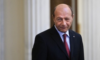 Divagatiile lui Basescu la B1 TV