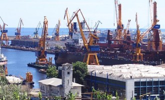 5.000 €, şpaga contra ANAF în Portul Constanţa REVISTA PRESEI