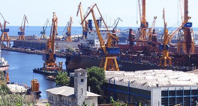 5.000 €, şpaga contra ANAF în Portul Constanţa REVISTA PRESEI