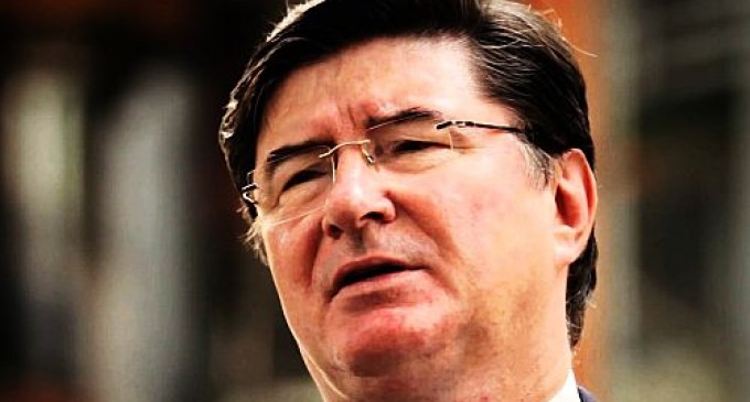 Senatorii încearcă să pună noi piedici Justiţiei REVISTA PRESEI