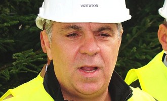 Valerică Zgonea se-ncălzeşte la vestiar REVISTA PRESEI