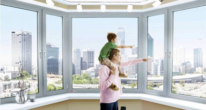 Feresterele din PVC cu geam termopan, eficiente si aspectuoase pentru locuinta ta