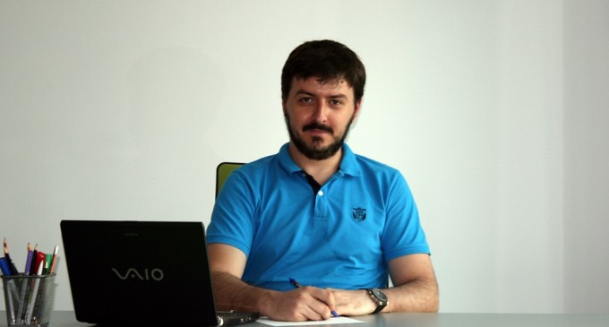 “LIKE-ul” de Crăciun ține loc de “petrecere în familie”?