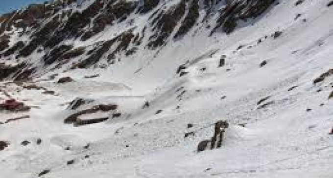 Risc crescut de avalansa in zona Balea Lac