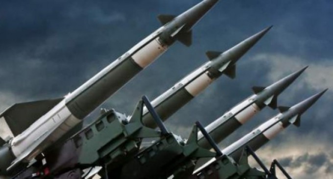 Coreea de Nord sfidează lumea şi promite consolidarea arsenalului său nuclear