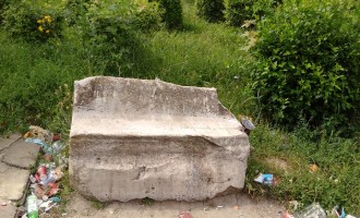 Zidurile cetății TOMIS PRĂBUȘITE pentru invazia distracțiilor – fericiți de musafiri, dar casa cu poponelul în sus