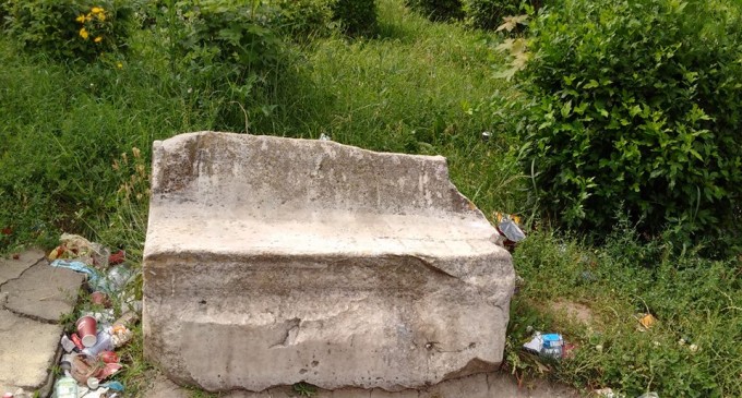 Zidurile cetății TOMIS PRĂBUȘITE pentru invazia distracțiilor – fericiți de musafiri, dar casa cu poponelul în sus