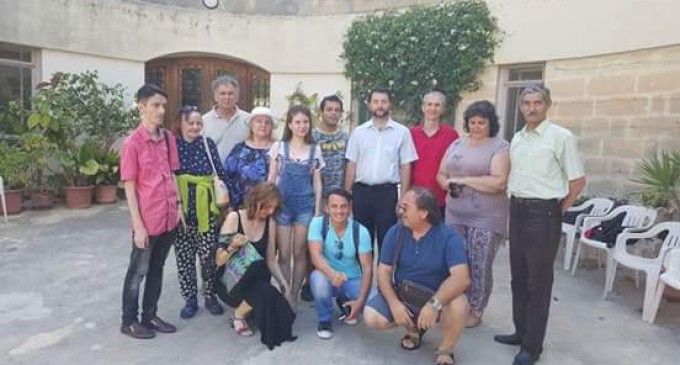 Viață românească pe pământ maltez