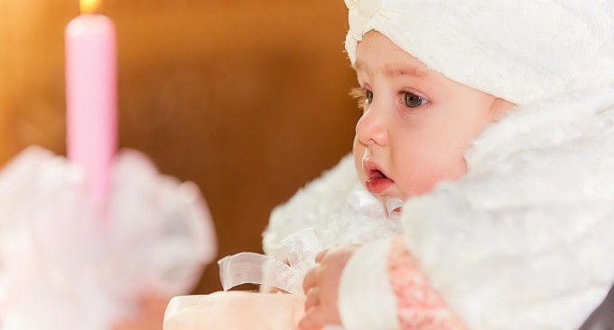 Hainute botez – ce indatoriri are o nasica?