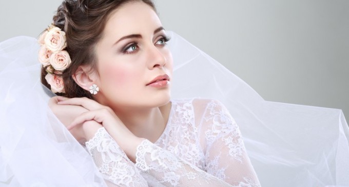 Cum scapi de stresul de a găsi rochia perfectă de mireasă