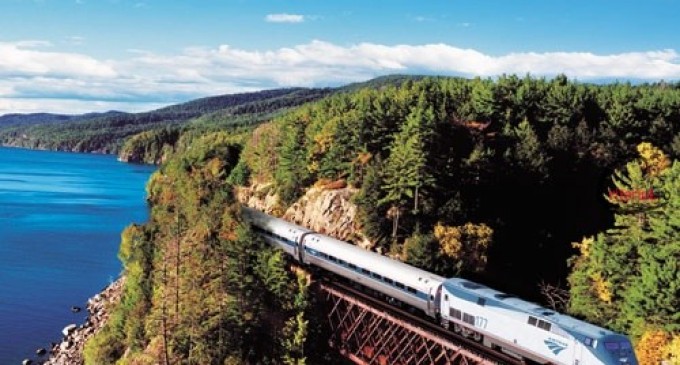 Cu trenul in Grecia sau in Turcia