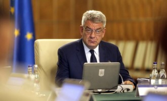 Premierul Tudose acuză BNR că nu a intervenit pentru a opri deprecierea leului