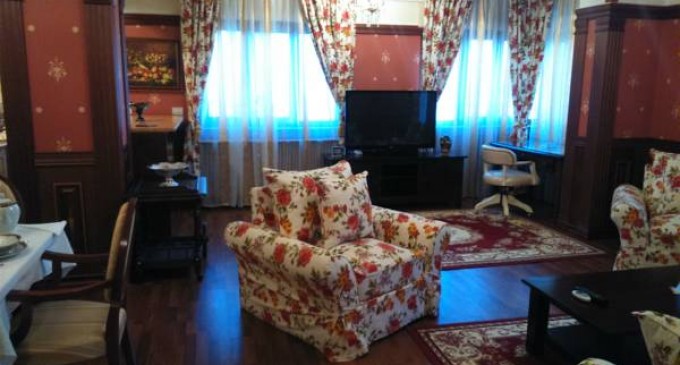 Închirierea unui apartament în regim hotelier vs. cazarea clasică. Avantaje și prețuri