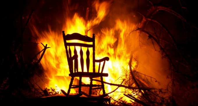 Eu te-am pus, eu te dau jos!