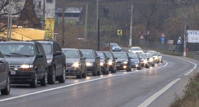 Care sunt cele mai aglomerate drumuri din Romania si cum se pot evita atunci cand traficul este infernal