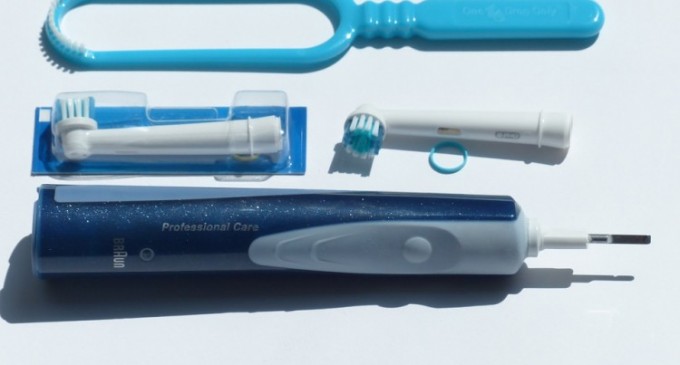 De Paste, Oral Shop va ofera un zambet mai alb