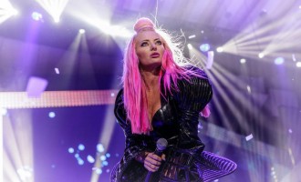 Delia la majoratul fetei mele