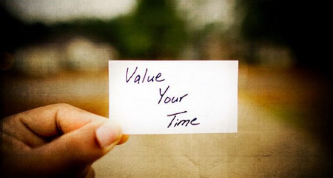 Despre Timp și regăsirea…sensurilor