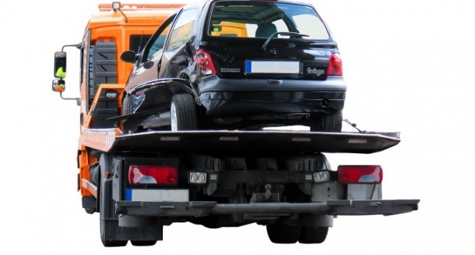 O firmă de remorcaj non stop, soluția perfectă când  ești șofer ghinionist