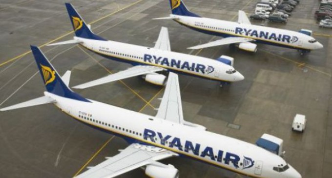 Ryanair pune capăt bagajului de mână gratuit. Ce taxe vor plăti pasagerii | Criteriul National