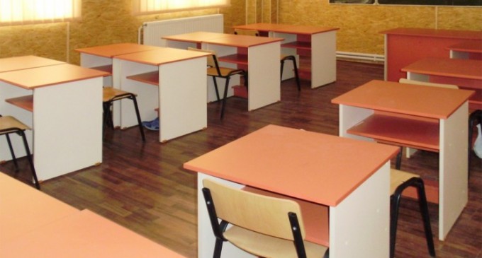 Mobilierul la comanda pentru scoli si gradinite este un must have pentru ore cat mai placute petrecute in institutiile de invatamant