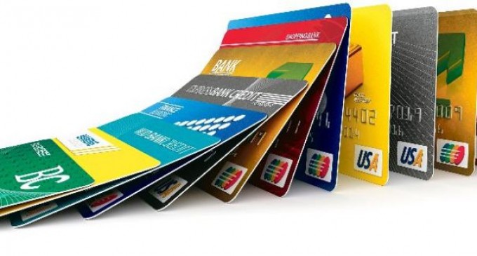ATENȚIE! Hoții au descoperit o nouă metodă pentru care vă pot lua banii de pe card | Criteriul National