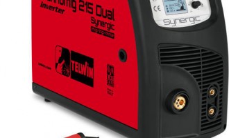 Aparat de sudura conectat la generator