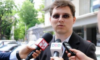 Victor Negrescu RUPE TĂCEREA! De ce și-a dat DEMISIA din Guvern! | Criteriul National