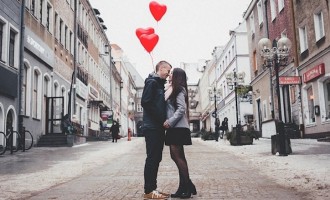 Pe ce site de matrimoniale am mai multe sanse sa-mi gasesc jumatatea