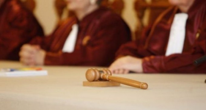 Venituri uriașe pentru judecătorii CCR, Daniel Morar și Mona Pivniceru! Cât încasează lunar din PENSIE + salariu! | Criteriul National