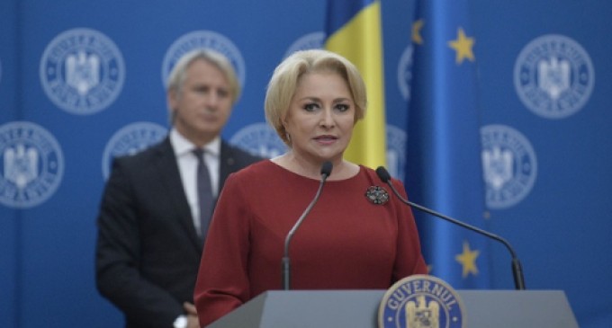 Guvernul României şi-a dat derogare ca să poată minţi Parlamentul fără risc penal