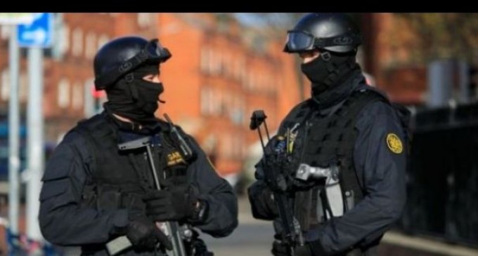 BREXIT. Sute de polițiști, mobilizați la frontiera irlandeză. Planuri de urgenţă sunt în curs de elaborare în cazul unui Brexit dur | Criteriul National