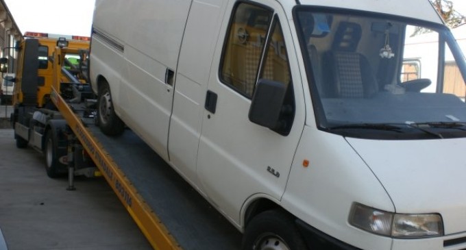 Ce inseamna asistenta rutiera oferita de firmele de tractari auto?