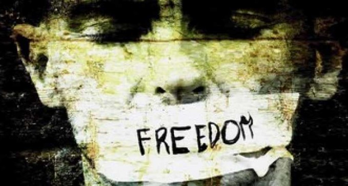 Conținutul libertății noastre şi puterea de a fi deştept(at)…