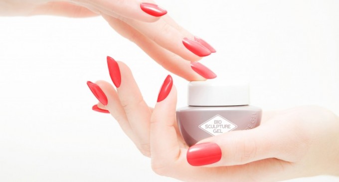 Cea mai sanatoasa alternativa pentru manichiura