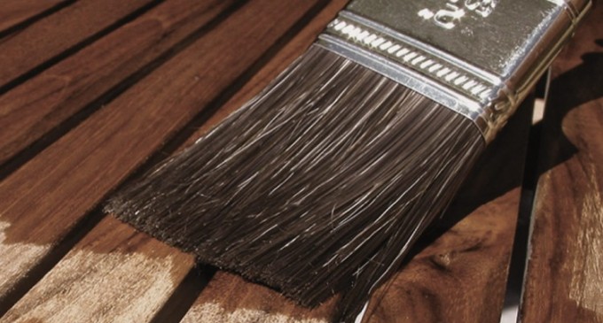 Cum se protejeaza corect lemnul?