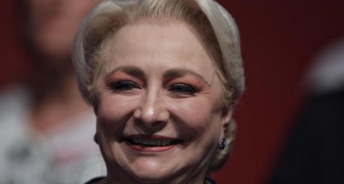 Cum a încercat Dăncilă să-i convingă pe parlamentarii PSD să nu voteze moțiunea de cenzură – Politic