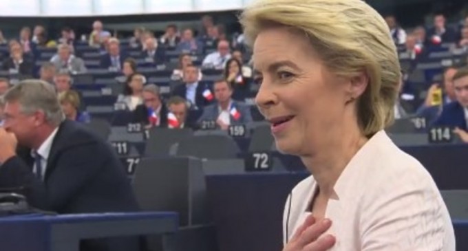 Parlamentul European a amânat votul pentru validarea viitoarei Comisii Europene, în contextul în care candidații României, Ungariei și Franței au fost respinși – International