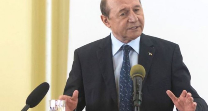 Băsescu: Ponta, Tăriceanu, Hunor, liota asta cu profitori au trecut să facă ce știu mai bine, șantaj – Radio – TV