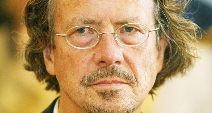 Doi membri ai Comitetului premiului Nobel pentru Literatură și-au dat demisia, criticând Academia Suedeză / Una dintre nemulțumiri: atribuirea premiului pe 2019 lui Peter Handke – Magazin