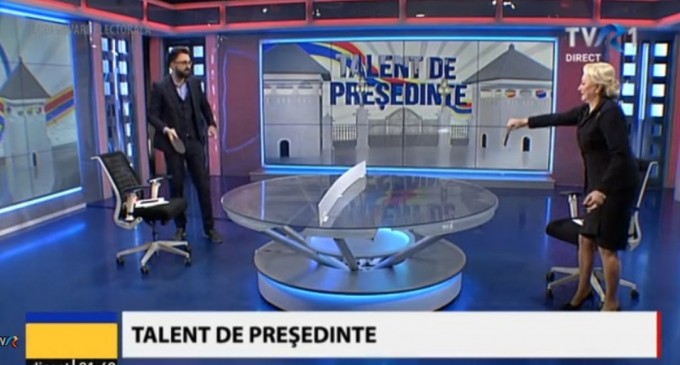 FOTO ​Viorica Dăncilă a jucat ping-pong în direct la TVR1 – Esential