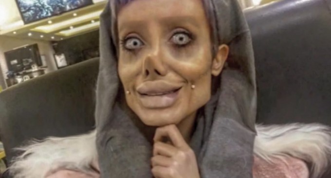 Femeia care a făcut 50 de operații estetice pentru a arăta ca Angelina Jolie, arestată în Iran – International