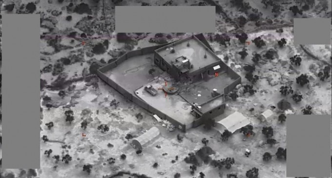 La americani, nu există incident, shooting, incendiu, atac, operatiune highly classified, scandal, anchetă ca oficialii să nu iasă și sa țină conferințe de presă și să răspundă tuturor întrebărilor