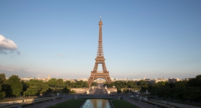 ULTIMA ORĂ Explozie puternică în Paris, nu se cunoaște sursa