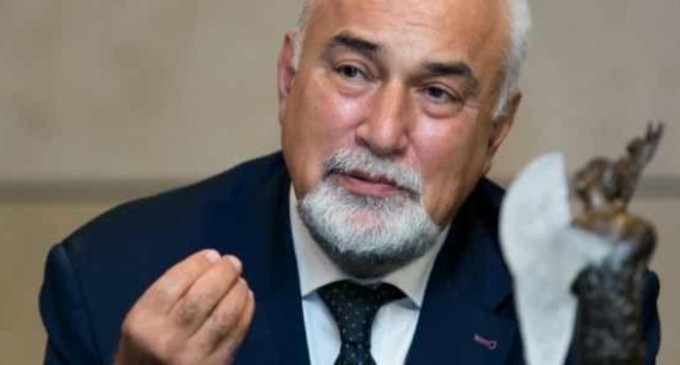 Vosganian: E hazliu că Predoiu întreabă instanțele dacă vor desființarea Secției speciale. E ca şi cum ai întreba şoferii dacă doresc să desfiinţeze Poliţia Rutieră – Esential