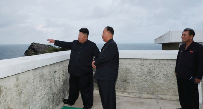 Kim Jong Un anunță testarea cu succes a unui sistem lansator multiplu de rachete, exprimându-și „marea satisfacție” – International