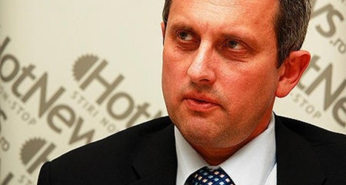 ​4 argumente economice, despre creșterea de 40%, care trebuie explicate pensionarilor, în concepția lui Valentin Lazea – Finante & Banci