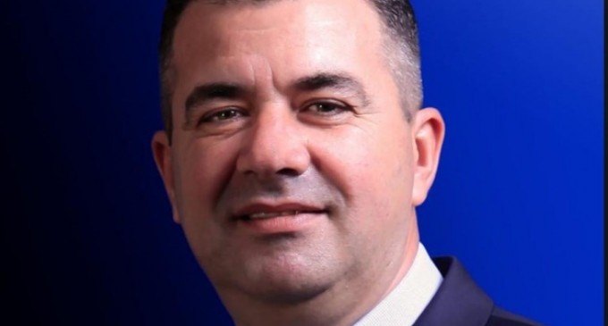 Fostul șef al Transelectrica Marius Dănuț Carașol, acuzat că și-a falsificat diploma pentru a putea ocupa postul, a fost trimis în judecată – Esential