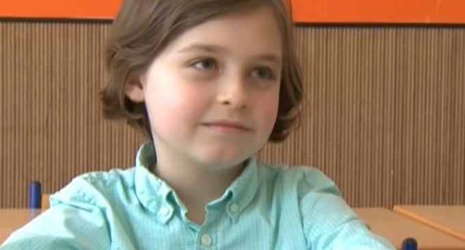 Copilul care urma să devină luna aceasta cel mai tânăr absolvent de facultate din istorie a fost retras de părinți de la studii. Ce s-a întâmplat – Educatie